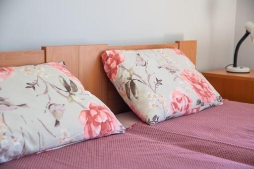 Lavish & Spacious Apt With Stunning Seaview, 10 Min Ath Airport Artemida  Bagian luar foto